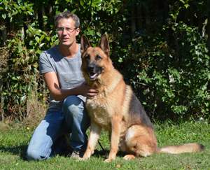 CANINE CLUB
CLUB BOUVIERS DES FLANDRES AND CO